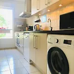 Apartman Beautiful Near Geneva *
